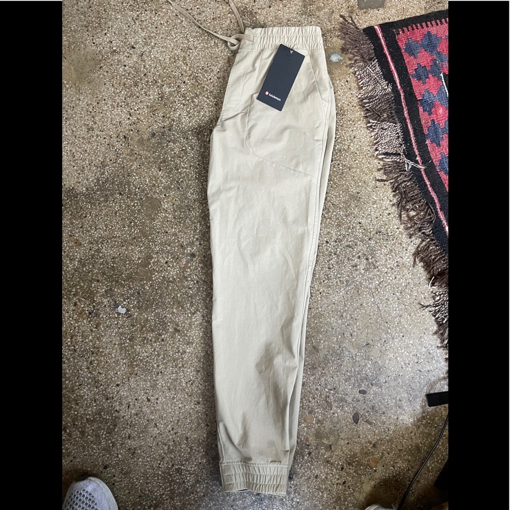 Lululemon ABC joggers
